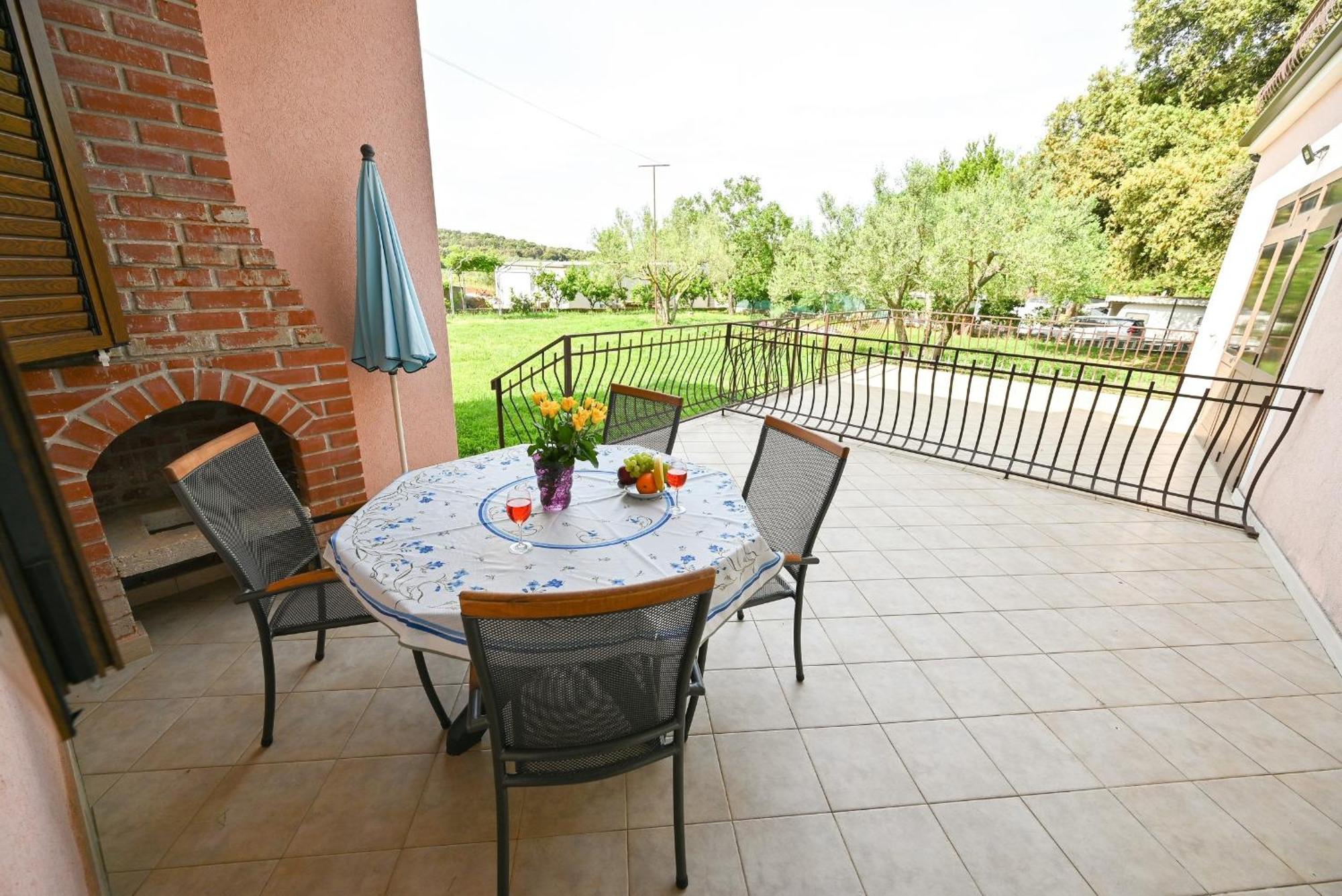 Orbanic Apartments Valalta Rovinj Phòng bức ảnh