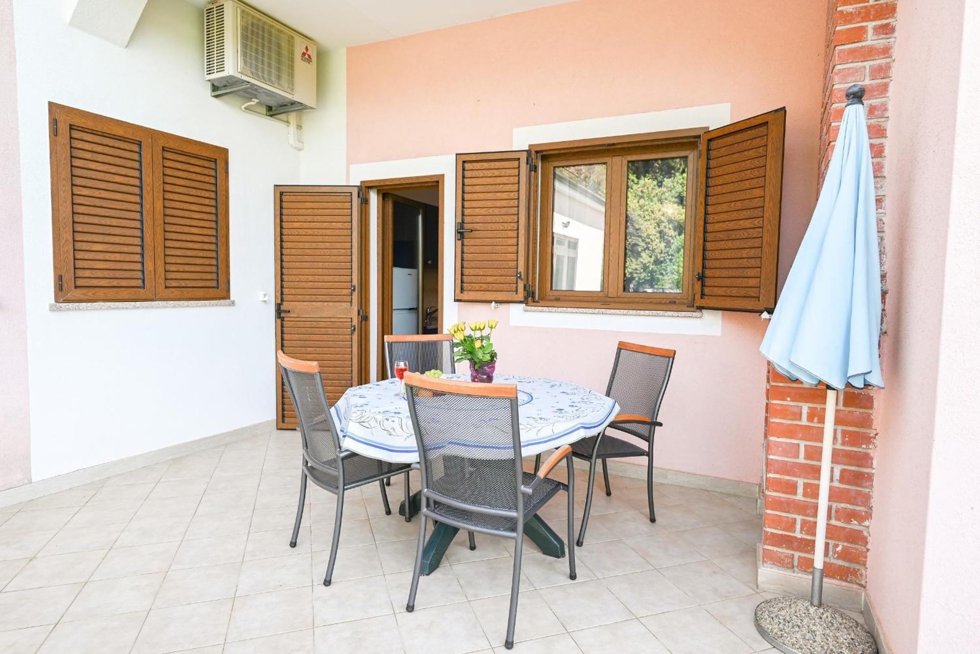 Orbanic Apartments Valalta Rovinj Phòng bức ảnh